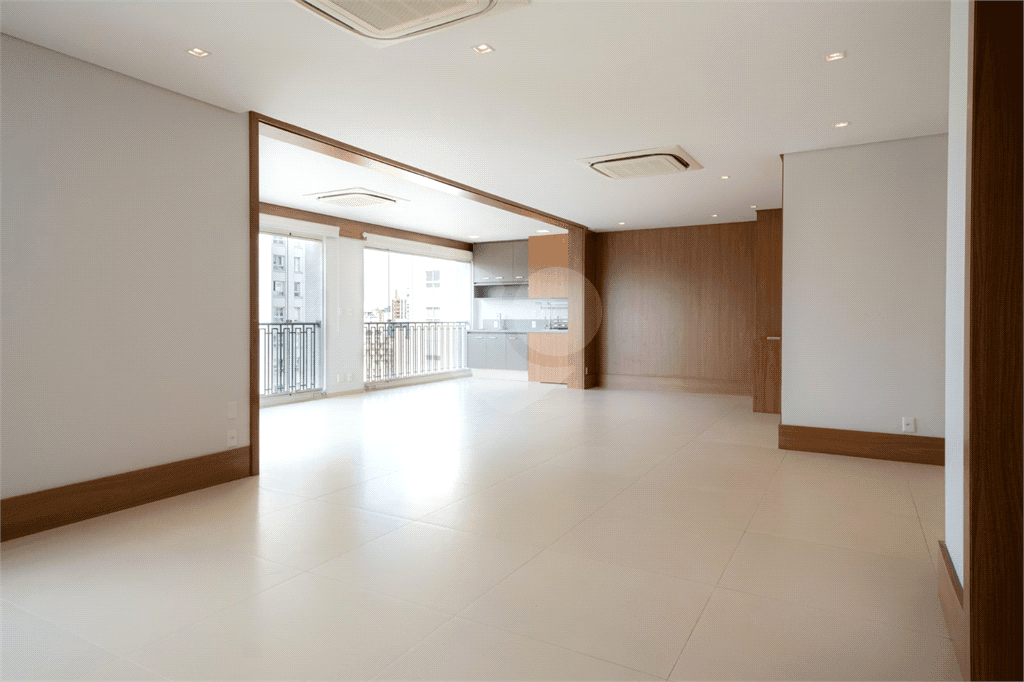 Apartamento com 3 quartos para locação em Vila olímpia - SP