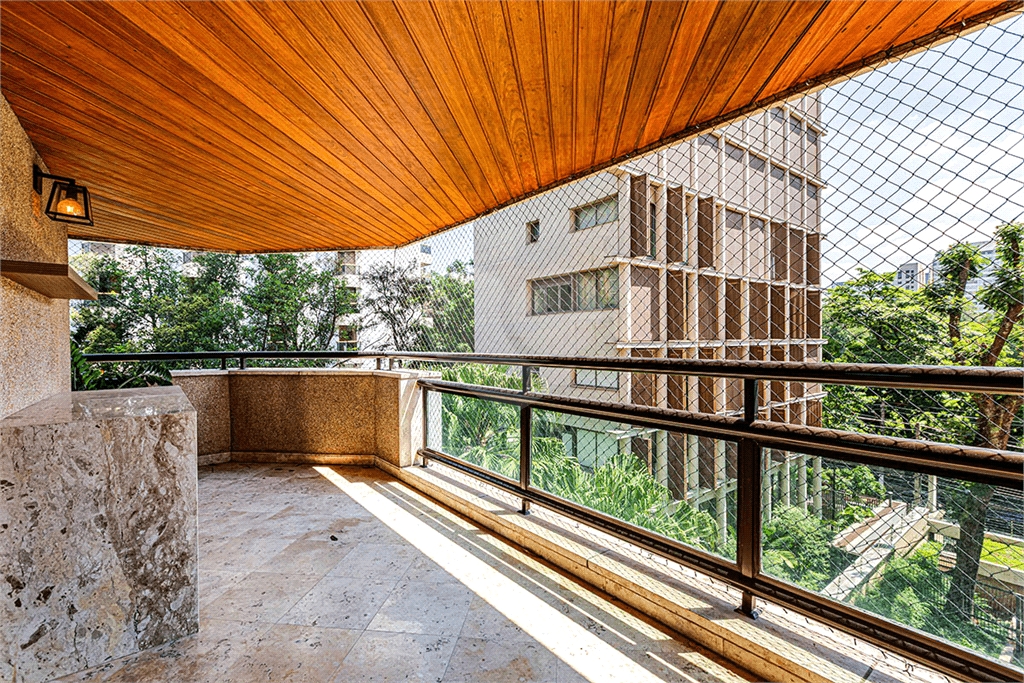 Apartamento com 3 quartos à venda em Jardim europa - SP