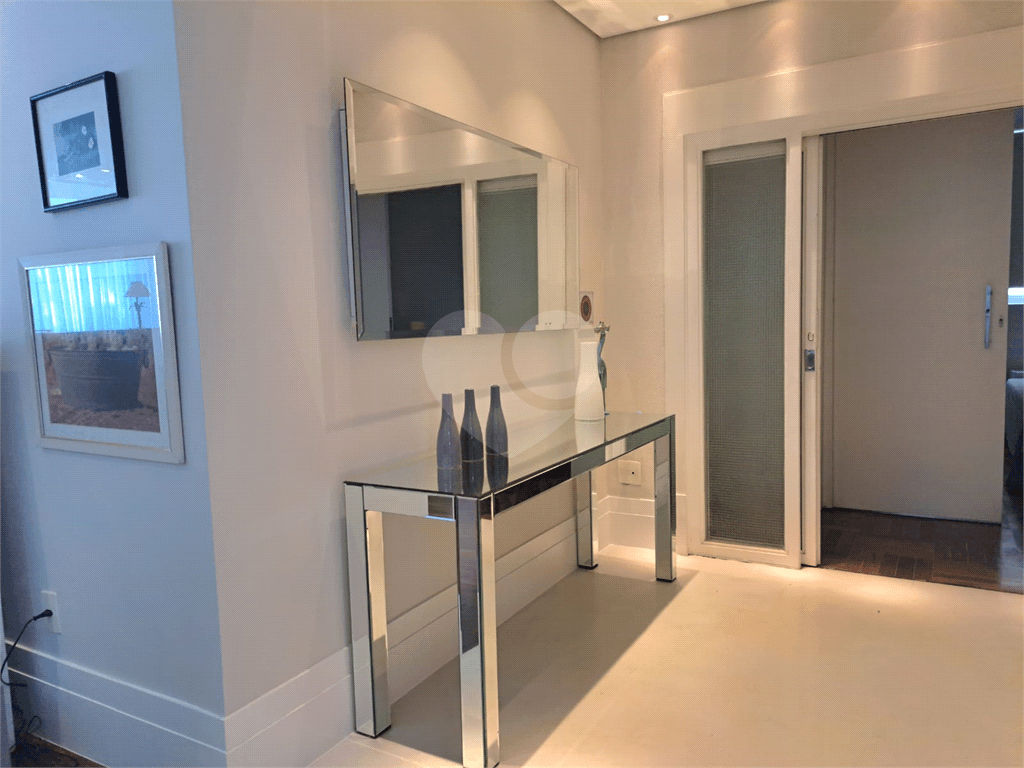 Apartamento com 3 quartos à venda ou para locação em Paraíso - SP