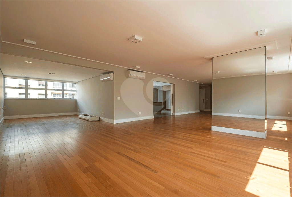 Apartamento com 4 quartos à venda ou para locação em Jardim paulista - SP