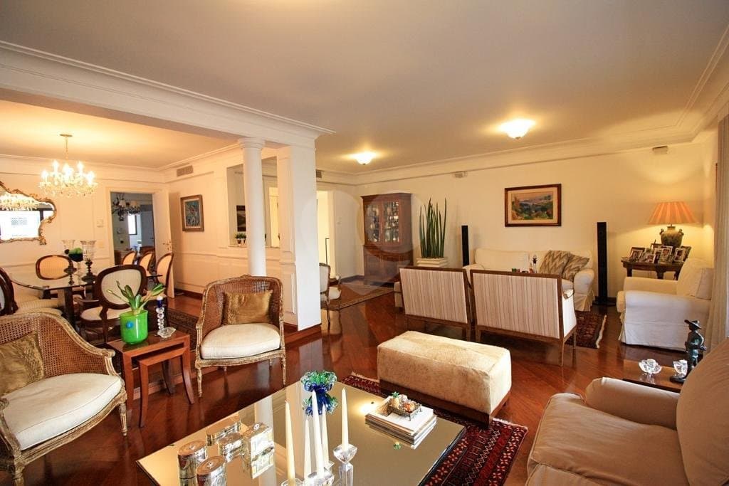 Apartamento com 4 quartos à venda em Moema - SP