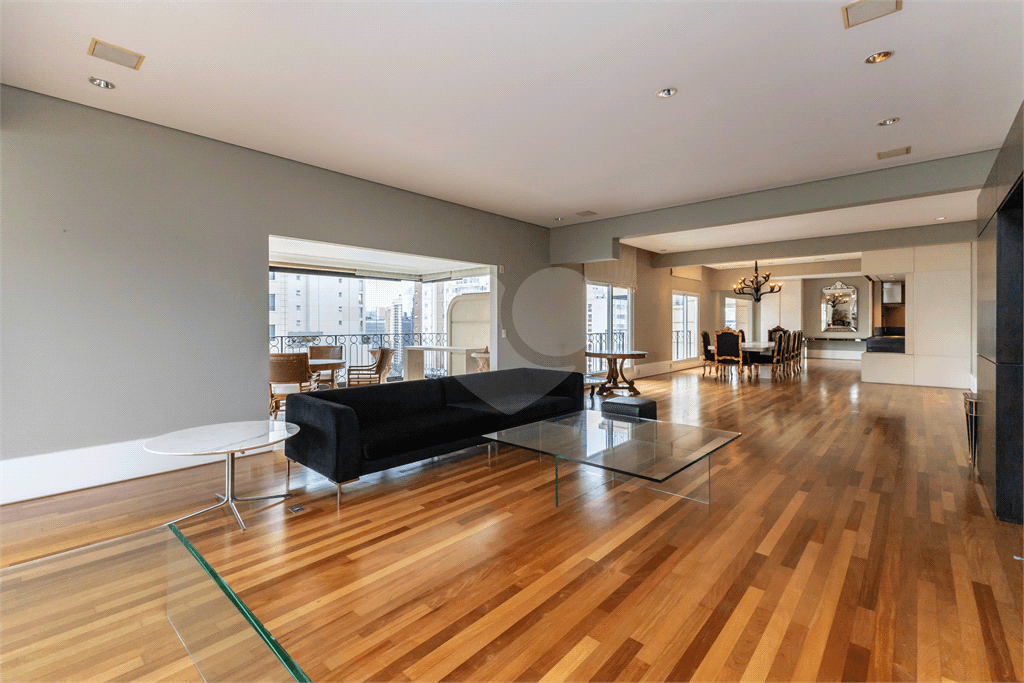 Apartamento com 4 quartos para locação em Vila nova conceição - SP