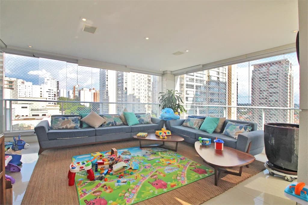 Apartamento com 4 quartos à venda ou para locação em Campo belo - SP
