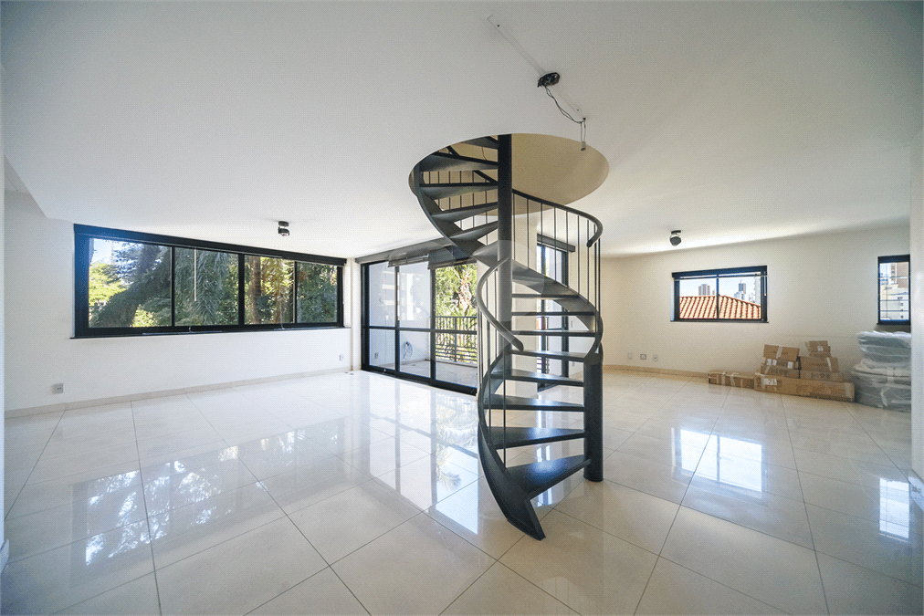 Duplex com 3 quartos à venda em Higienópolis - SP