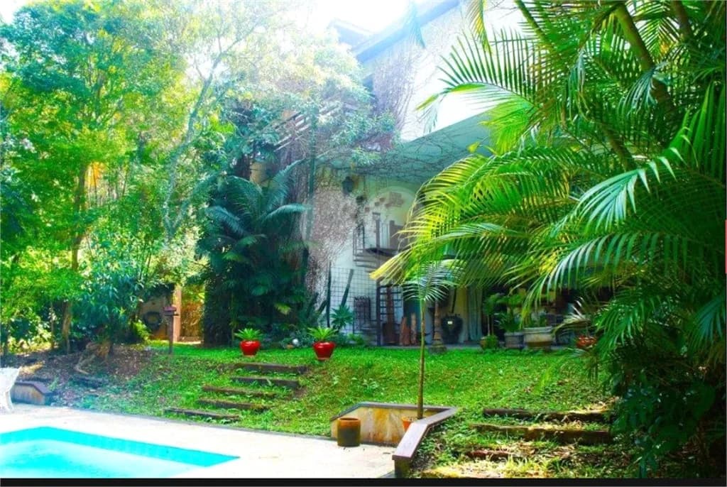 Sobrado com 5 quartos à venda em Jardim dos estados - SP