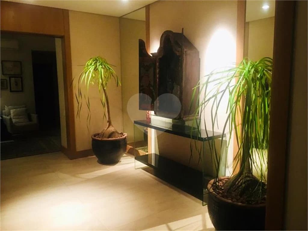 Apartamento com 3 quartos à venda ou para locação em Cerqueira césar - SP
