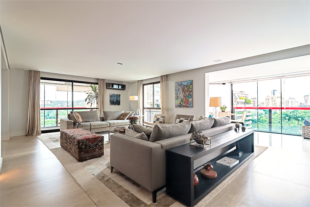 Apartamento com 3 quartos à venda em Jardim europa - SP