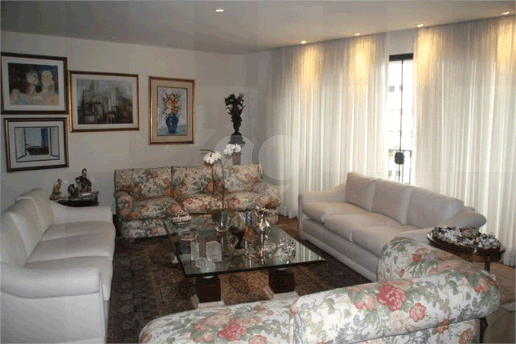 Apartamento com 4 quartos à venda em Santa cecília - SP