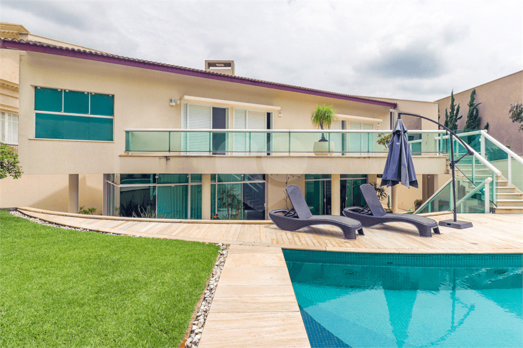 Casa com 4 quartos à venda em Tamboré - SP