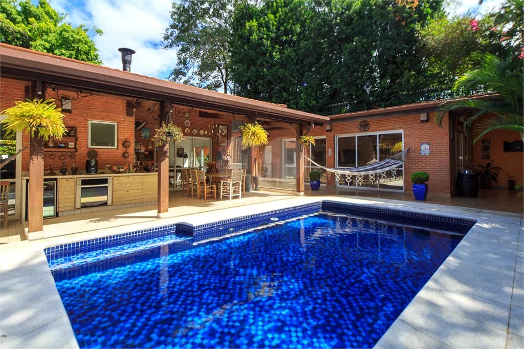 Casa térrea com 4 quartos à venda em Jardim petrópolis - SP