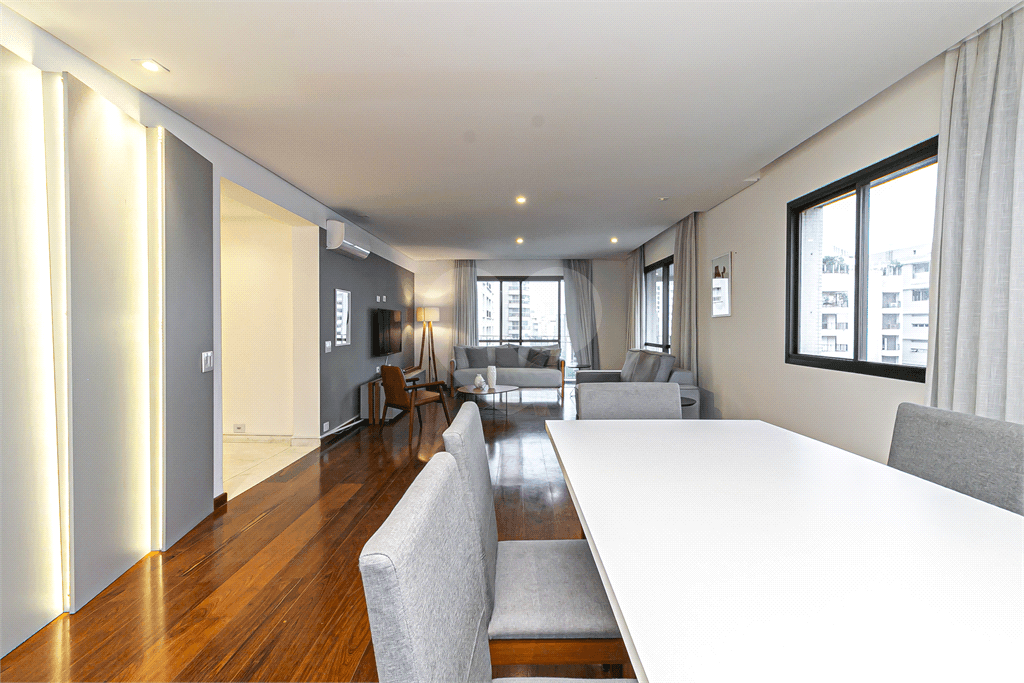 Apartamento com 4 quartos à venda em Vila nova conceição - SP
