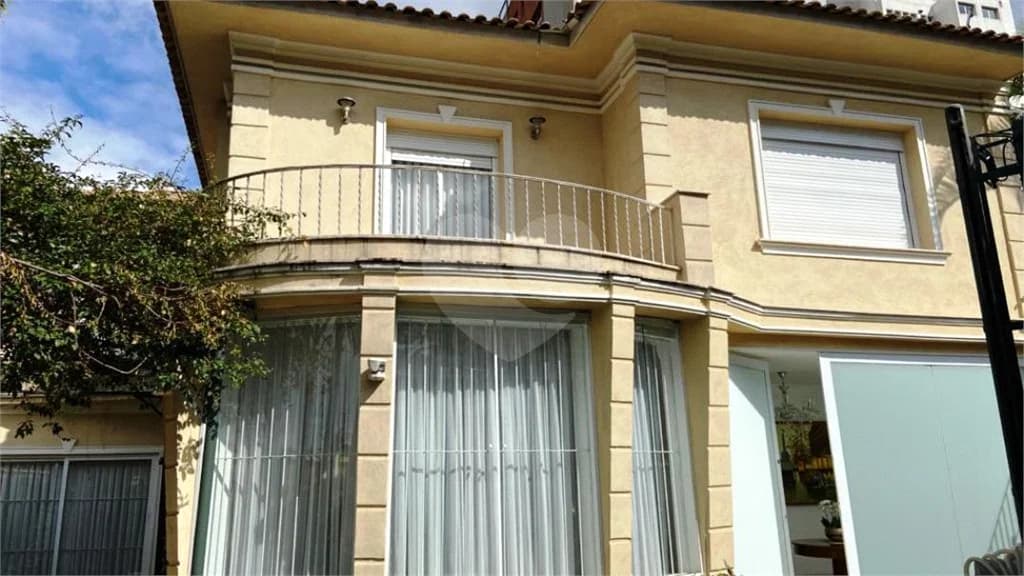 Sobrado com 2 quartos à venda ou para locação em Perdizes - SP