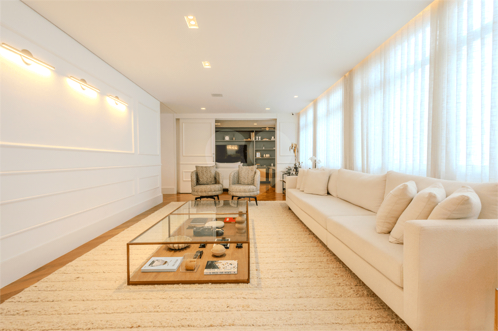 Apartamento com 3 quartos à venda em Cerqueira césar - SP