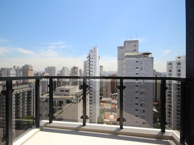 Apartamento com 3 quartos à venda ou para locação em Indianópolis - SP