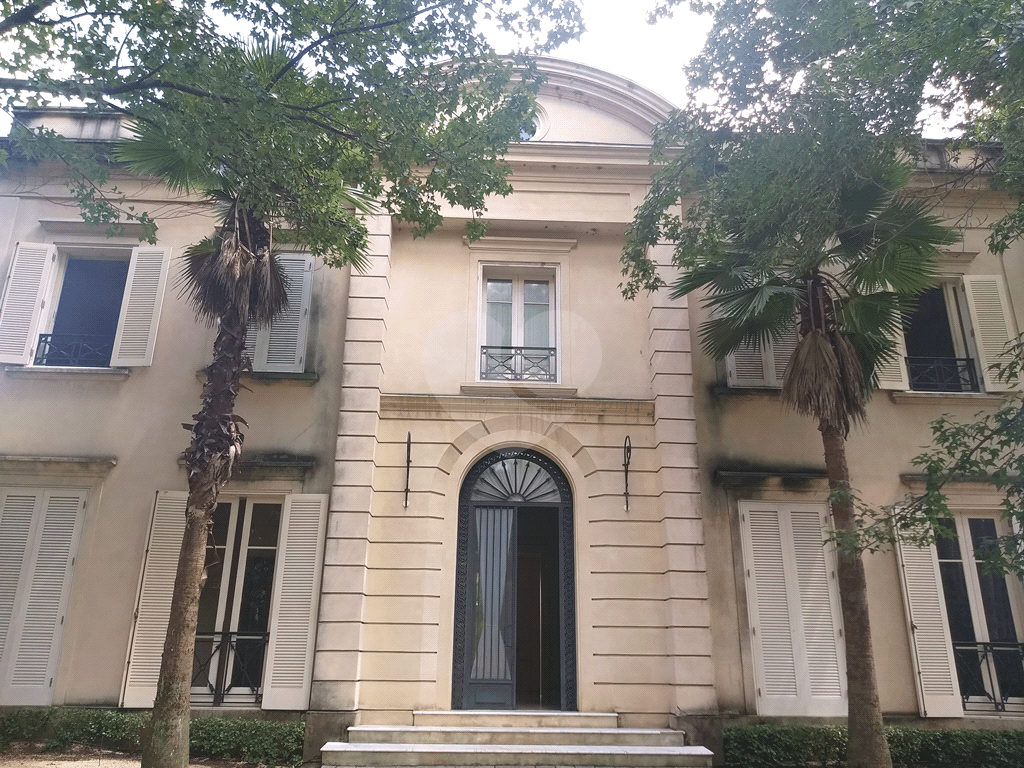 Sobrado com 5 quartos à venda em Retiro morumbi - SP