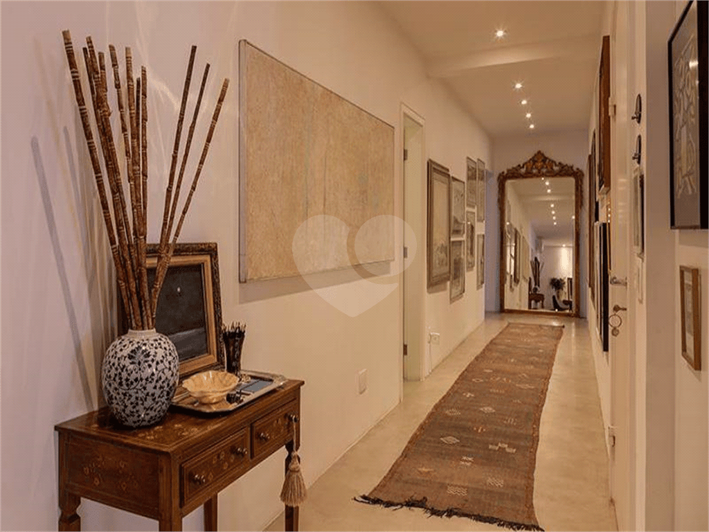 Apartamento com 3 quartos à venda em Jardim europa - SP