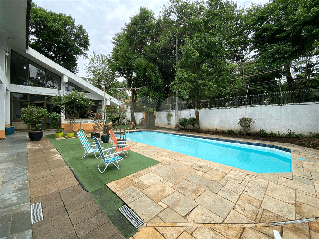 Casa com 4 quartos à venda em Alto de pinheiros - SP