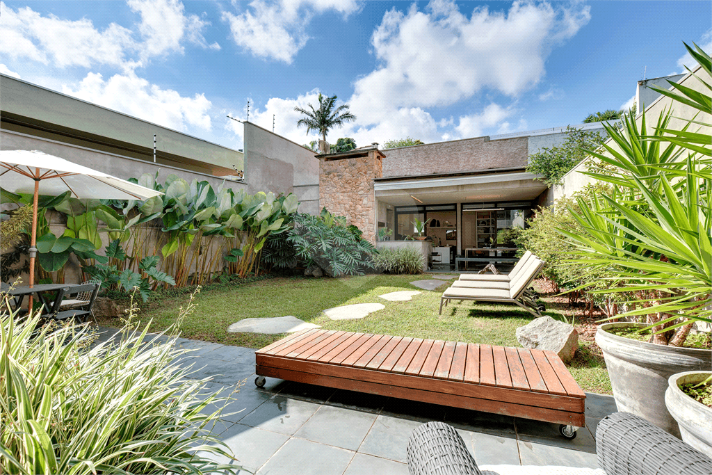 Casa com 3 quartos à venda em Jardim dos estados - SP
