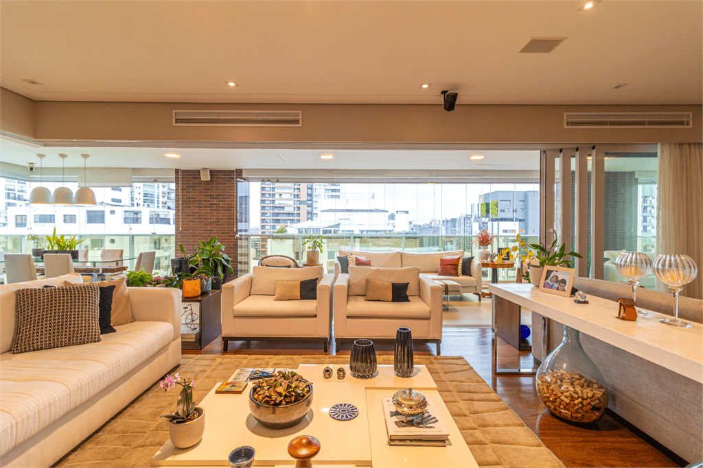 Apartamento com 4 quartos à venda em Campo belo - SP
