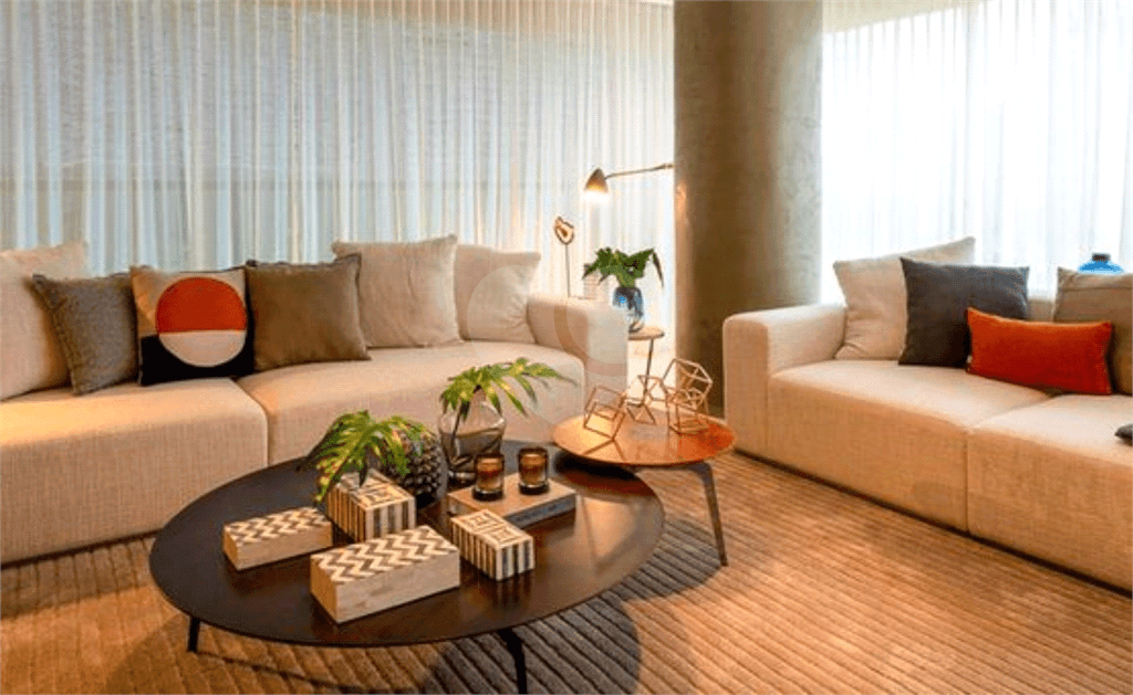 Apartamento com 4 quartos à venda em Moema - SP
