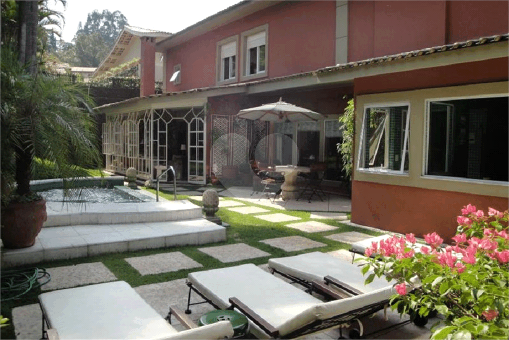 Casa com 5 quartos à venda em Fazenda morumbi - SP