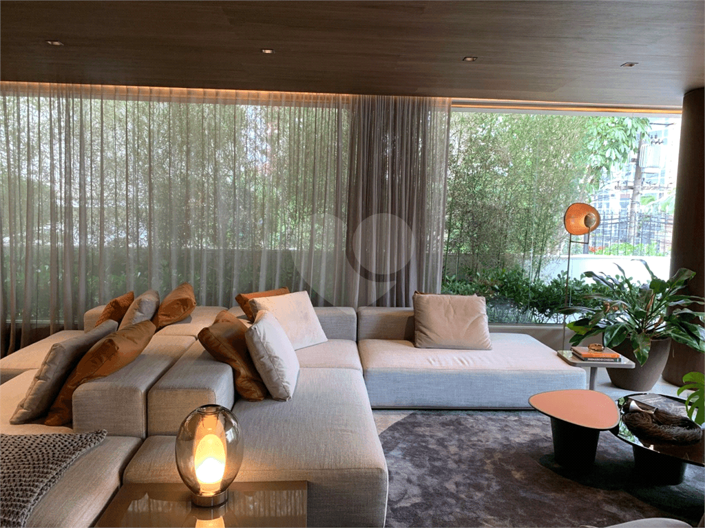 Apartamento com 3 quartos à venda em Cerqueira césar - SP