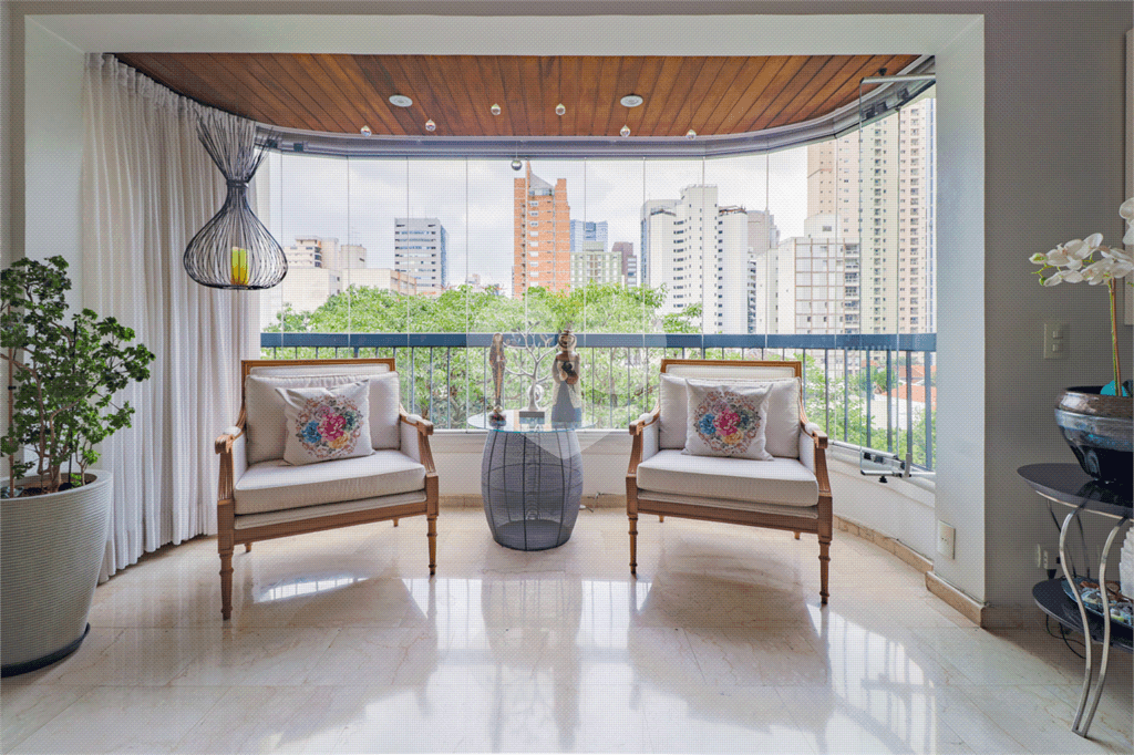 Apartamento com 4 quartos à venda ou para locação em Itaim bibi - SP