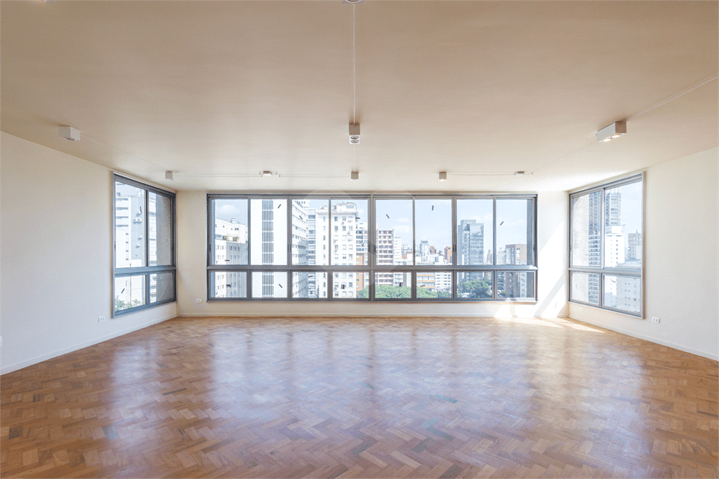 Apartamento com 3 quartos à venda em Cerqueira césar - SP