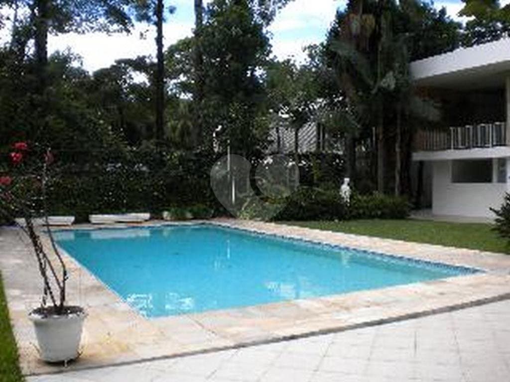 Casa com 4 quartos à venda ou para locação em Retiro morumbi - SP