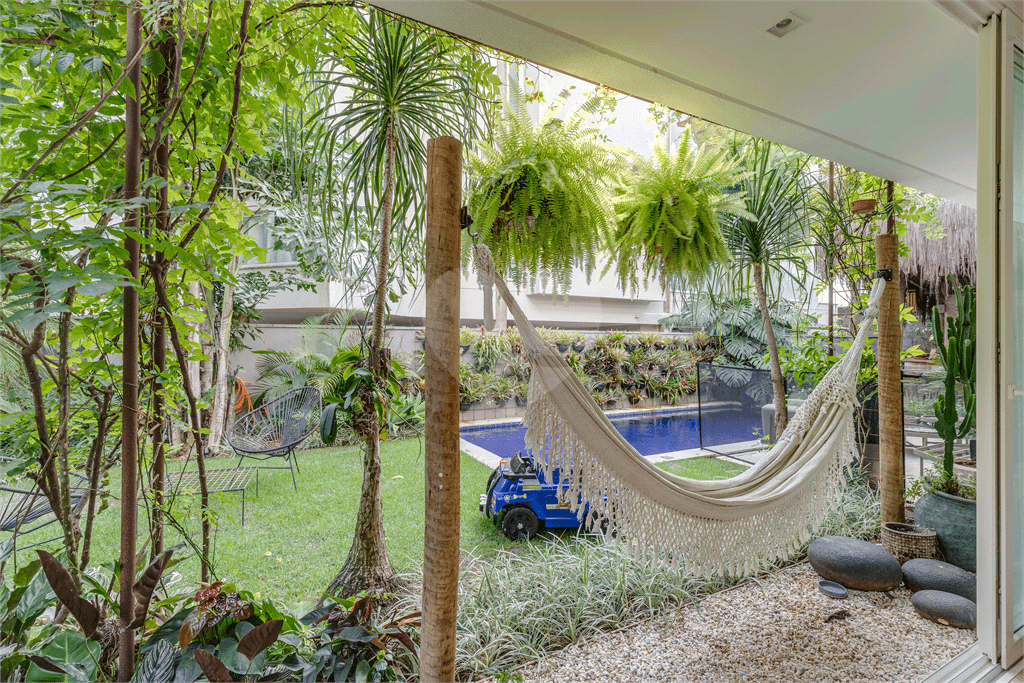 Condomínio com 4 quartos à venda em Jardim dos estados - SP