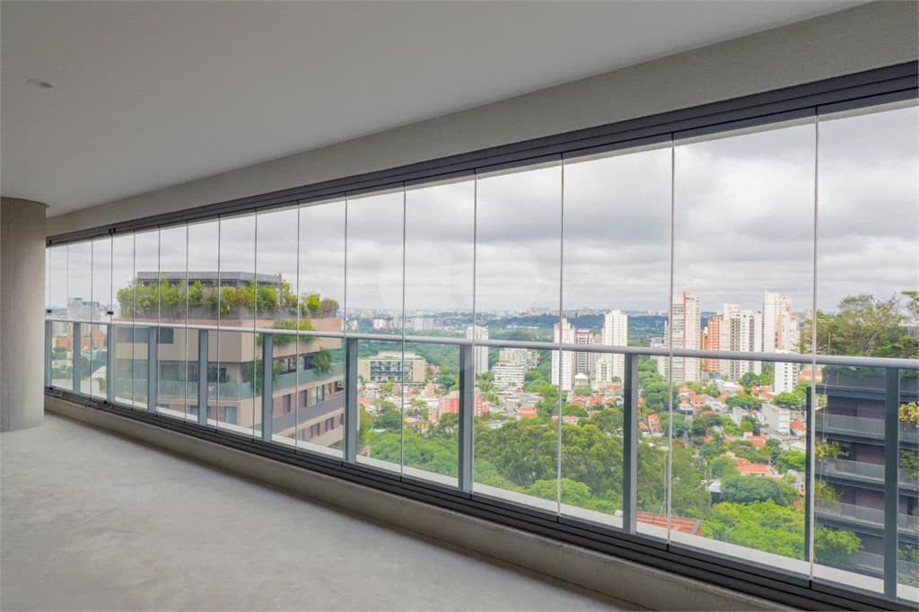 Apartamento com 4 quartos à venda em Sumarezinho - SP