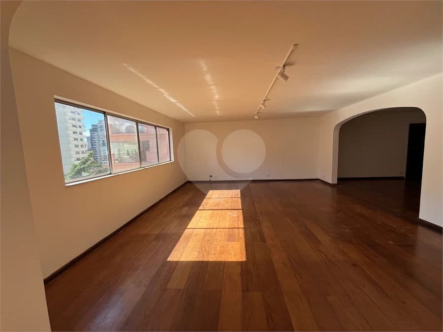 Apartamento com 3 quartos para locação em Itaim bibi - SP