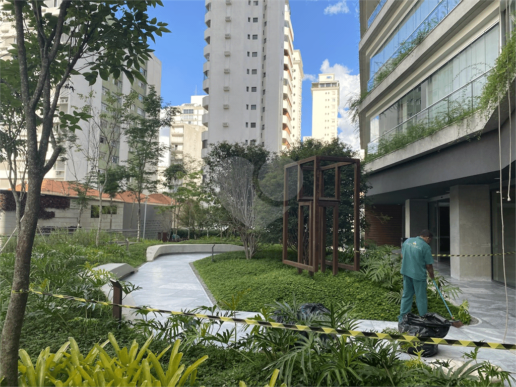 Apartamento com 3 quartos à venda em Cerqueira césar - SP