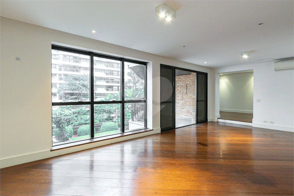 Apartamento com 4 quartos à venda em Vila nova conceição - SP