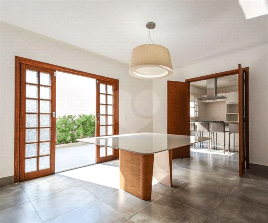 Casa com 4 quartos à venda em Perdizes - SP