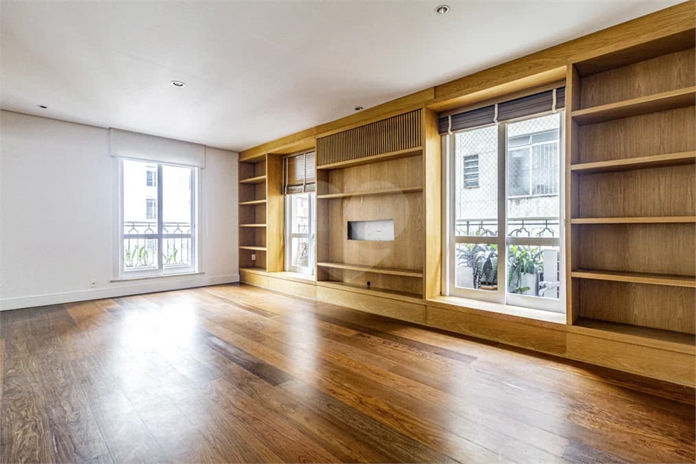 Apartamento com 3 quartos para locação em Cerqueira césar - SP