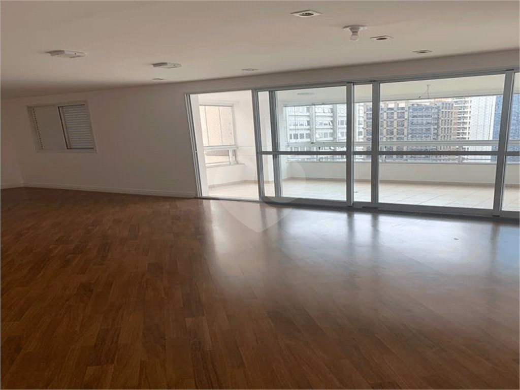 Apartamento com 3 quartos à venda em Itaim bibi - SP