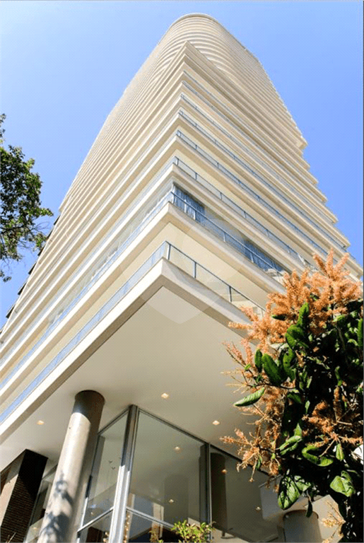 Apartamento com 3 quartos à venda em Vila olímpia - SP