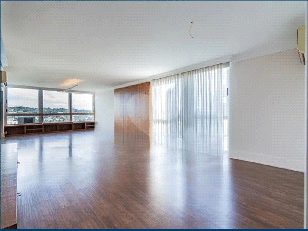 Apartamento com 3 quartos à venda em Jardim europa - SP