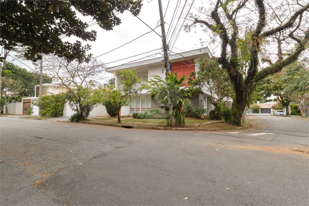 Casa com 5 quartos à venda em Vila madalena - SP