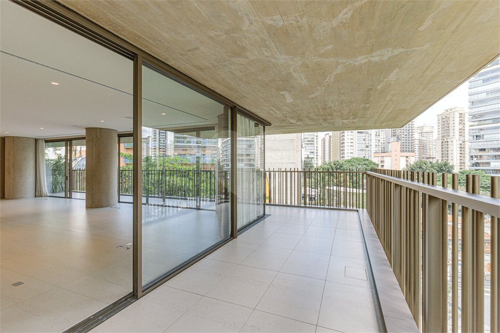 Apartamento com 4 quartos à venda em Indianópolis - SP