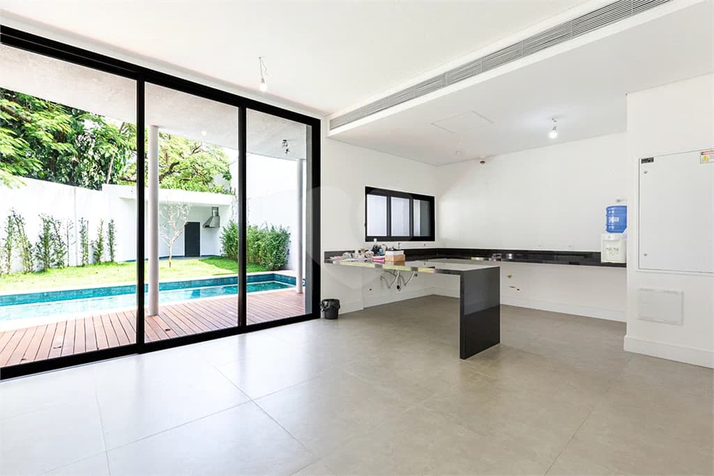 Casa com 4 quartos à venda em Jardim luzitânia - SP