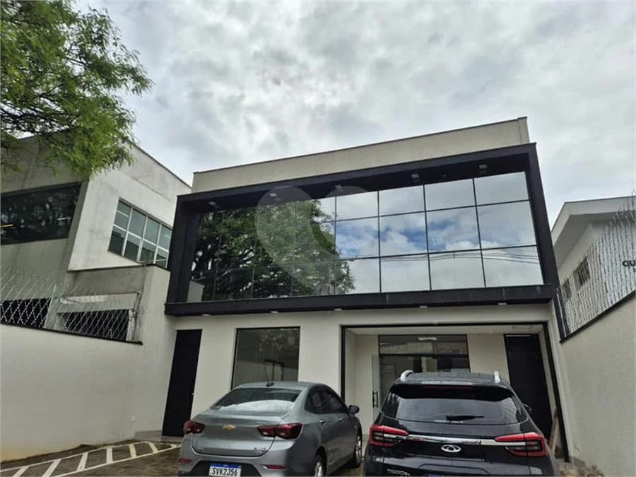 Casa térrea à venda ou para locação em Vila romana - SP