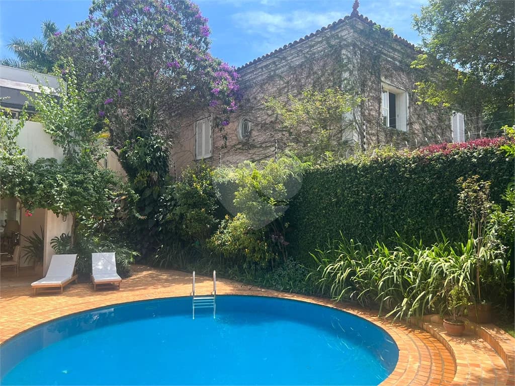 Casa com 4 quartos à venda em Jardim europa - SP