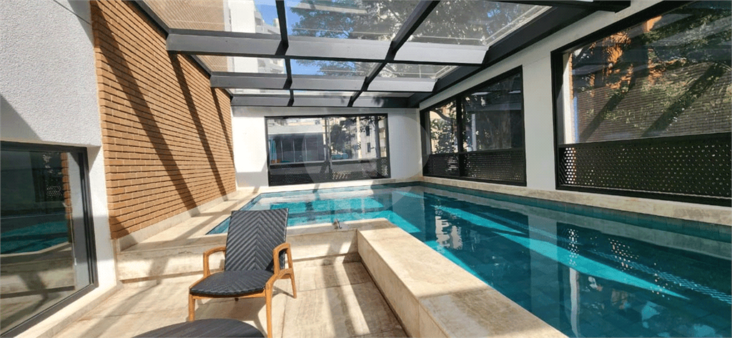 Apartamento com 4 quartos à venda em Moema - SP
