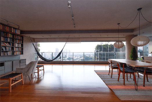 Apartamento com 4 quartos à venda em Sumarezinho - SP
