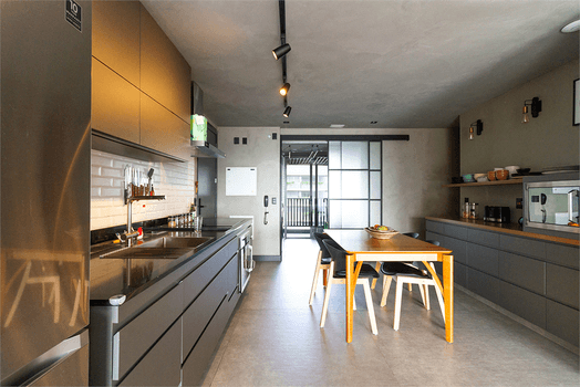 Apartamento com 4 quartos à venda em Sumarezinho - SP