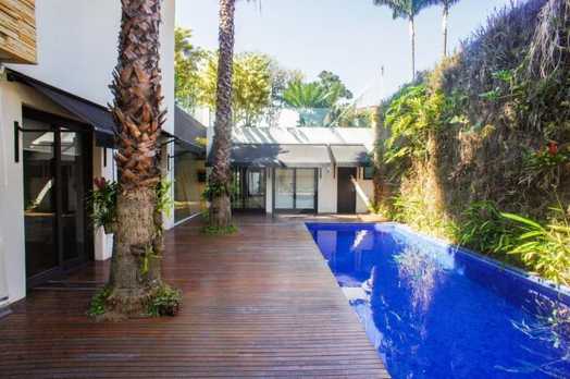 Casa com 4 quartos à venda em Jardim europa - SP