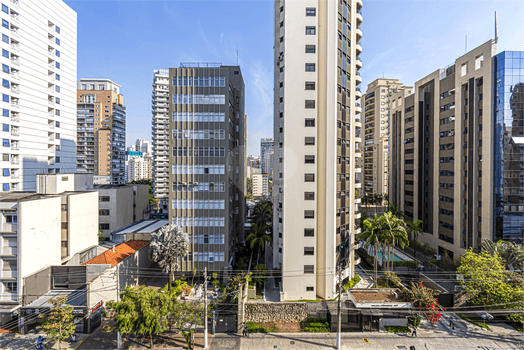 Apartamento com 3 quartos à venda em Vila nova conceição - SP