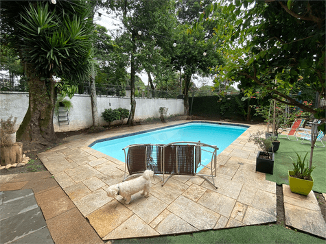 Casa com 4 quartos à venda em Alto de pinheiros - SP